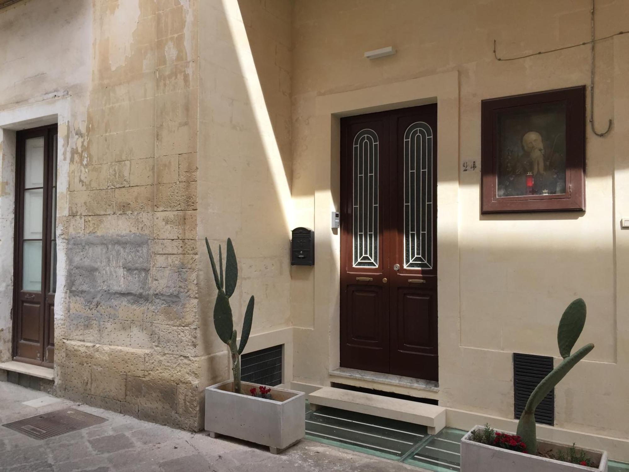 B&B Le Giravolte Lecce Buitenkant foto