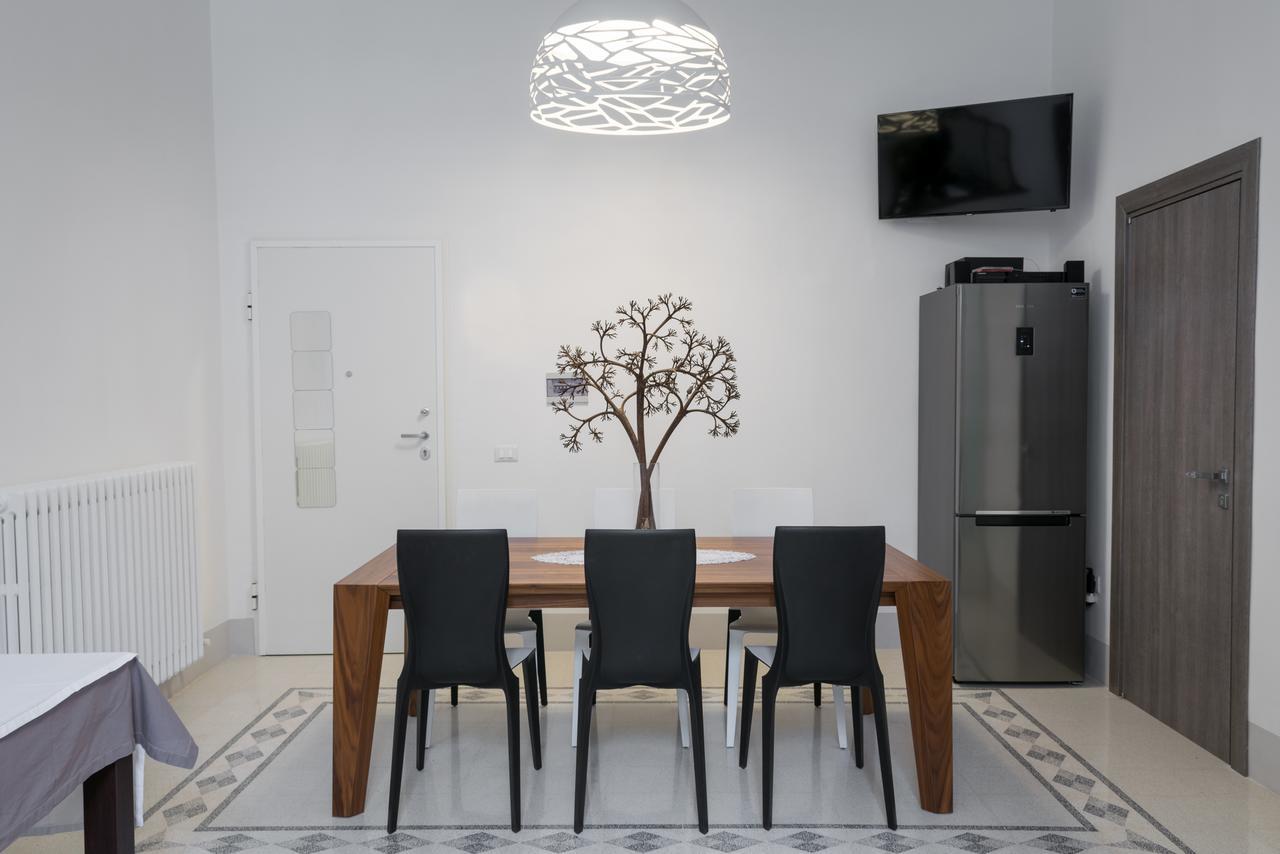 B&B Le Giravolte Lecce Buitenkant foto
